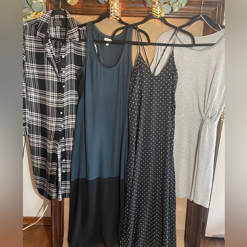 Chic 4pc Curated Wardrobe expansion Versatile Wmns Apparel Set Size M